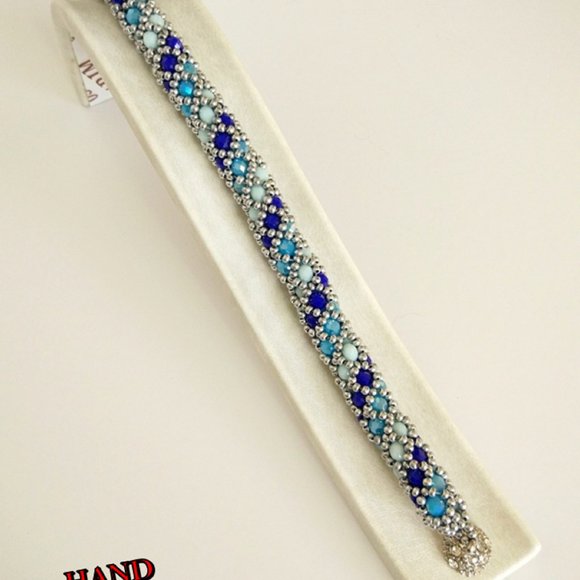 Crystal Bracelet Magnet Clip Hand Made - Picture 3 of 4